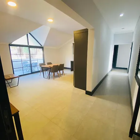 Golden Life Apartmanhotel