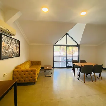 Golden Life 公寓式酒店 费特希耶